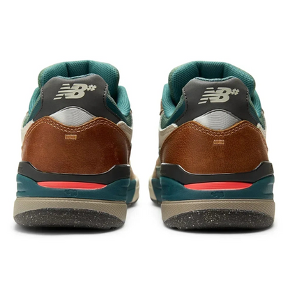 New Balance Numeric 933 Andrew Reynolds - Brown/Green